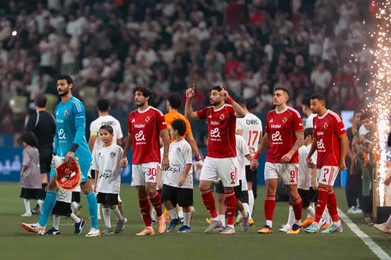 الأهلي يكشف مفاجأة عن الممر الشرفي للزمالك في السوبر