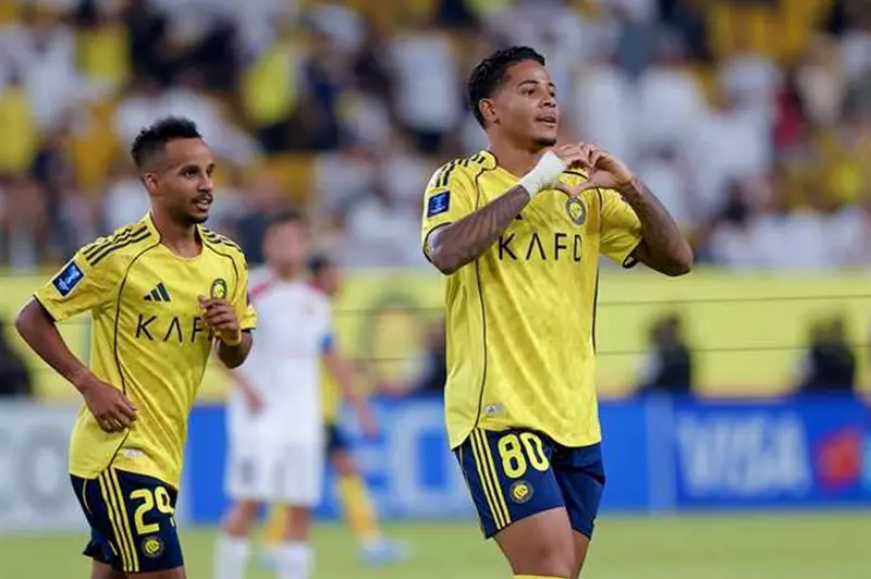 تصرف مثير من محترف النصر السعودي بعد اقتراب رحيله