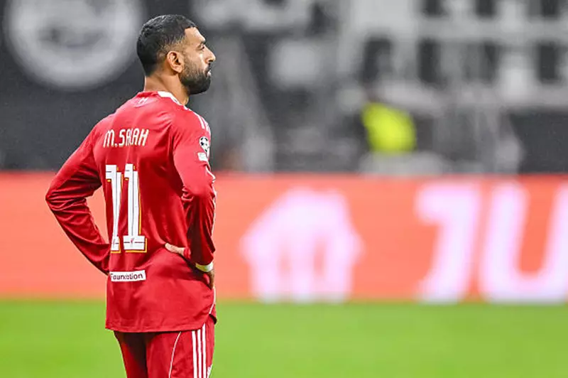 صلاح خارج تشكيلة فريق العام 2025 المقدمة من "فيفبرو"